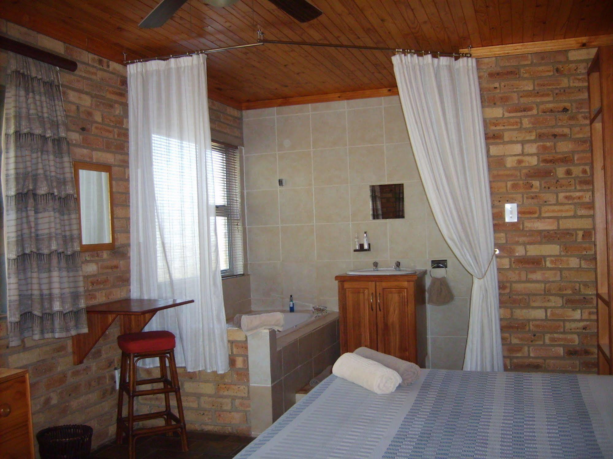 Thirsty Falls Cc Maanhaarrand Exterior foto